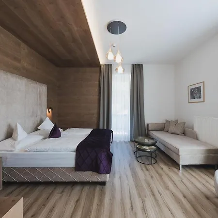 Sonklarhof Отель 4*