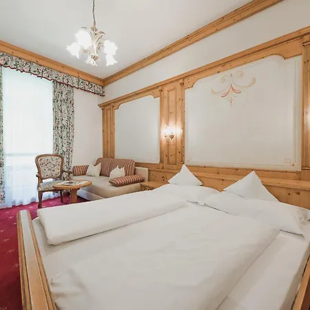 Sonklarhof Риданна
