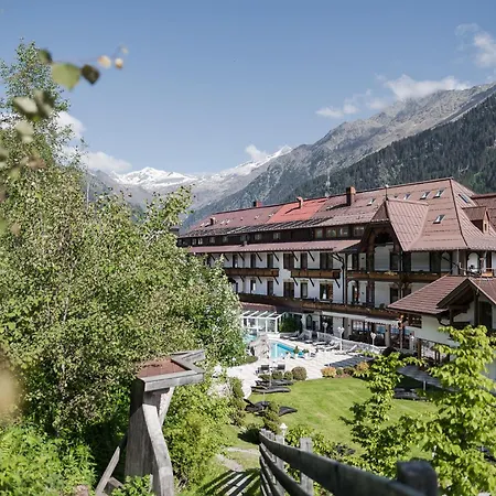 Sonklarhof Отель Риданна